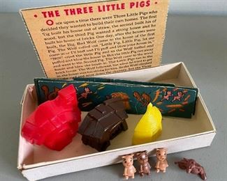 LOT #120 - $15 - The Three Little Pigs - Vintage Miniature Playset