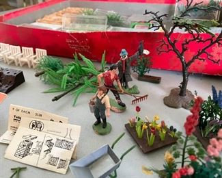 LOT #126 - $95 - Vintage Miniature Floral Garden Lot (by Britains Ltd, all shown here is included in the lot)