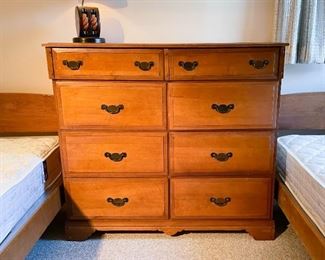 LOT #136 - $65 - Vintage Wooden Chest of Drawers / Dresser (approx. 46" L x 18.75" W x 41.75" H)