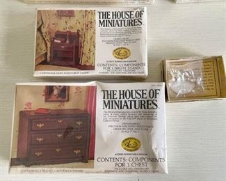 LOT #160 - $24 - The House of Miniatures Dollhouse Furniture Kits (lot of 5 plus a bonus)