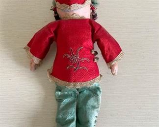 LOT #210 - $20 - Vintage Chinese Doll / Ethnic / Cultural Doll, Traditional Clothes / Costumes