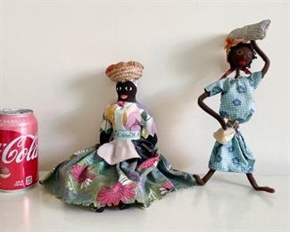 LOT #215 - $15 - Pair of Ethnic / Cultural Dolls, Traditional Clothes / Costumes