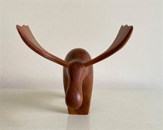 LOT #232 - $35 - Modernist Wood Moose Sculpture / Statue (Canada)