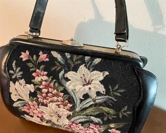 LOT #295 - $60 - Vintage Needlepoint Purse / Handbag (Woo Ping Leather-Ware, Hong Kong)