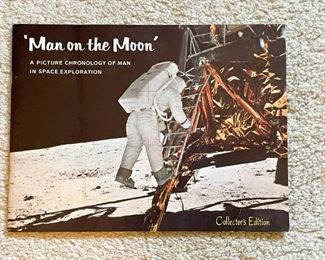 LOT #320 - $6 - Man on the Moon Collector's Edition Book