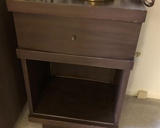 Nightstand/chest.