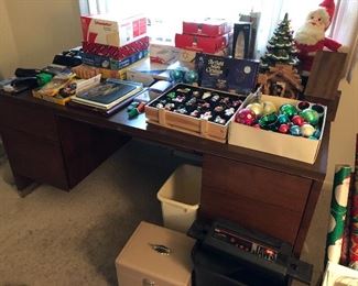 Five-drawer pedastal desk.