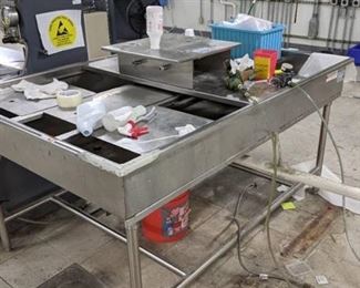 Stainless Steel Parts Rinsing Station