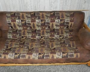 KNOTTY PINE COUCH