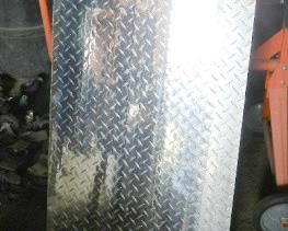 TREAD PLATE ALUMINUM