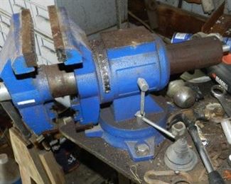 ROLL OVER BENCH VISE