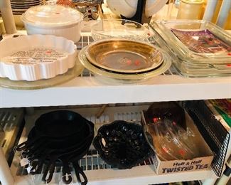 CAST IRON COOKWARE, CASSEROLE DISHES