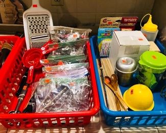 MISC. KITCHENWARE - VINTAGE COOKIE CUTTERS