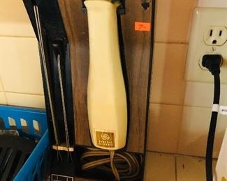 ELECTRIC KNIFE