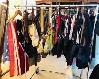 PURSES - FOSSIL, COACH CASE