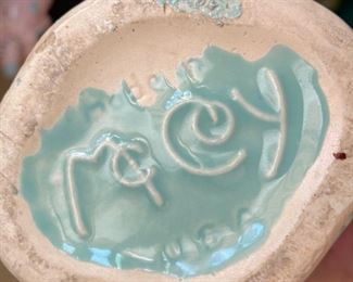 McCoy Pottery Leaf & Berry Vase 7x6.5x8in HxWxD