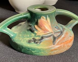 Single Roseville 1156 Magnolia Candle Holder Candlestick 5in 4x7.5x6in HxWxD