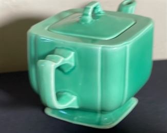 Homer Laughlin Riviera Teapot Green Fiesta 5x4.5x8in HxWxD