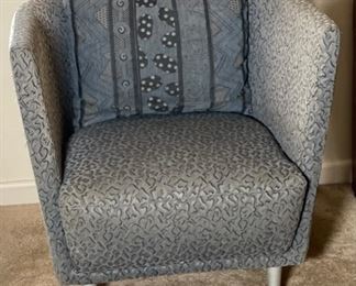 Contemporary Barrel Chair 29x29x28in HxWxD