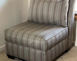 Contemporary single Chair 37x27x35in HxWxD