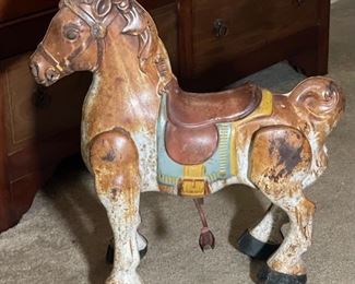 Vintage Mobo Metal Toy Horse Wheeled Riding Bronco 29x12x27in HxWxD