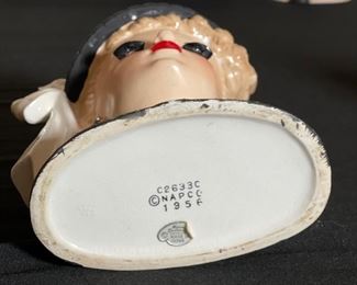 NAPCO 1956 Head Vase C2633B BLACK 6X5X3.5in HxWxD