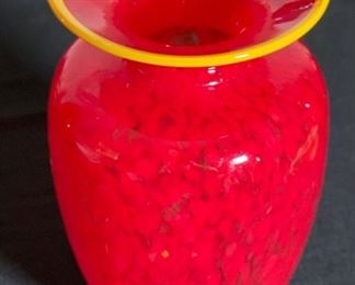MAD 2002 Studio Art Glass Vase 7.5in H x 4.24in Diameter at top