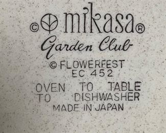 34pc Mikasa Garden Club Flowerfest EC 452 Dinnerware set PARTIAL