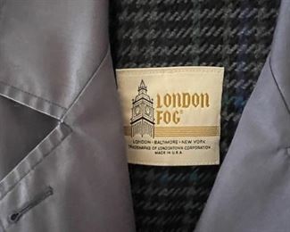 London Fog Trench Coat Unmarked, Med best guess