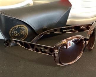 Ray Ban Tortoise SunGlasses 8926 57 17-130