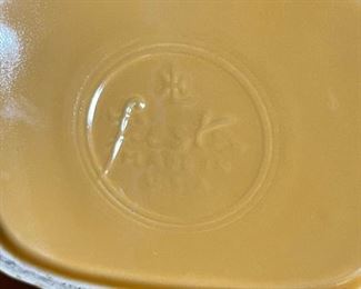 Fiestaware Pitcher Disc Yellow Lg Fiesta 8x4.5x8in HxWxD