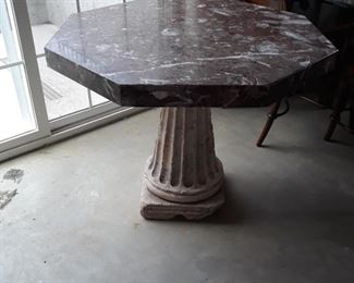 Roman style table by Quatrain