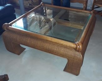 Fix Reed cocktail table