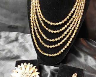 Vintage Gold Tone Rhinestone Collection La Rocco
