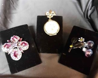 Vintage Locket Pin By Cord And Brooches