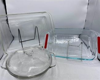 2 Pyrex Baking Dishes and 1 Anchor Hocking Casserole Dish with Lid