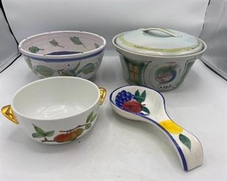 Pretty Apple Motif Kitchenware and Stoneware Casserole Dish