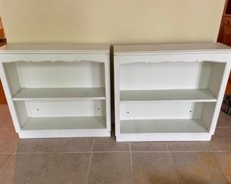 Twin Shelves