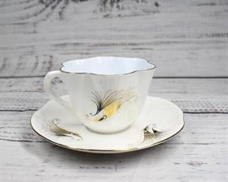 Shelley Gold Feather Motif Teacup Saucer English Bone China