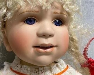 2001 Berdine Creedy Porcelain Doll LE