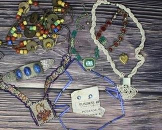 Vintage Assorted Lot of Jewelry and Beads