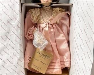 Mary Elizabeth Georgetown Collection Exclusive Doll by Pamela Phillips