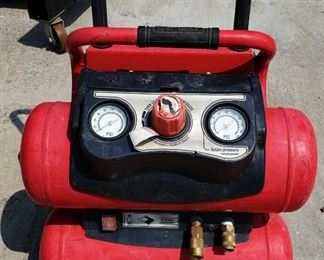 Husky Rockworth Air Compressor