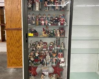 tons of Christmas items. nut crackers