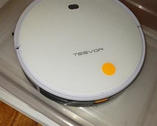 Tesvor -- wash and vacuum your floor without effort