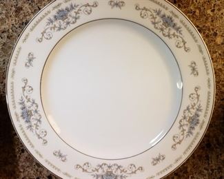 Wade Fine Porcelain China "Diane"