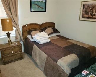 Full Size Mattress & Box Springs