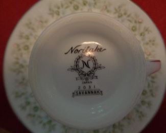 Noritake Savannah pattern