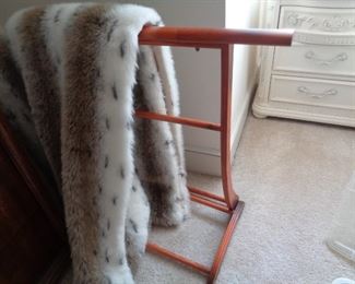 quilt rack and throw