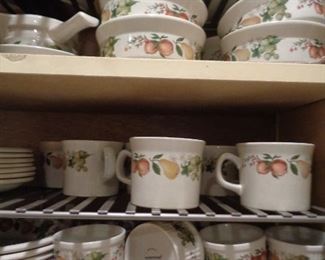 Wedgewood Quince pattern